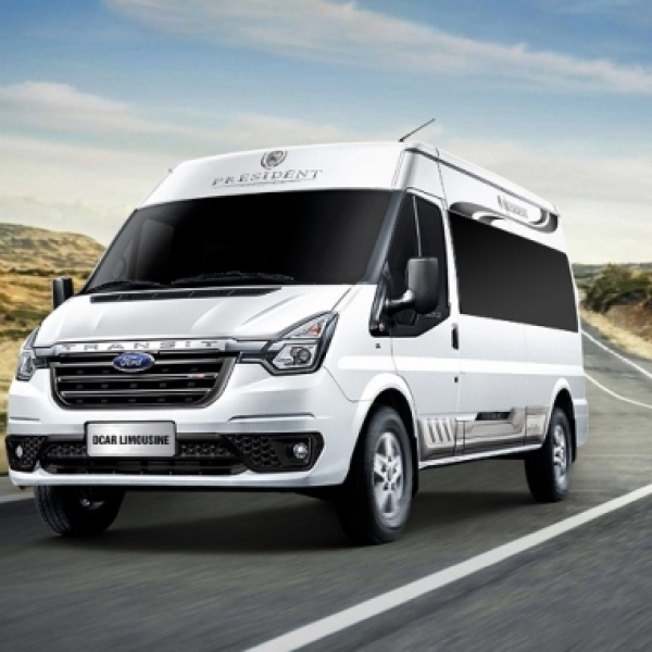 THUÊ XE LIMOUSINE TỰ LÁI TẠI HCM